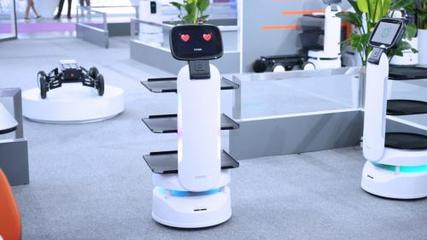 九号机器人全系产品空降南京,集体亮相2022酒店博览会